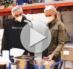 Video-Beitrag von WSR: Mühlenfrischer Genuss - So entsteht das goldgelbe Leinöl